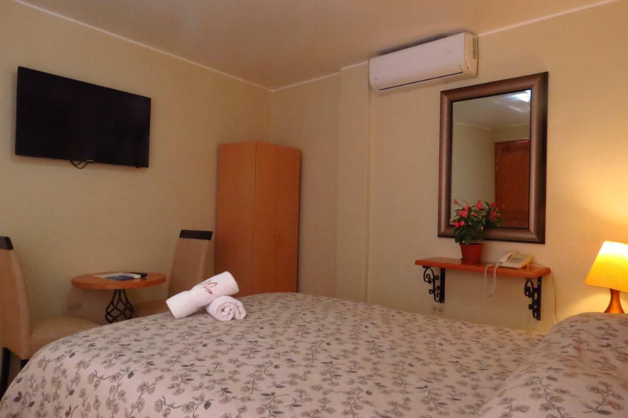 Hotel Las Flores Ica Kültér fotó